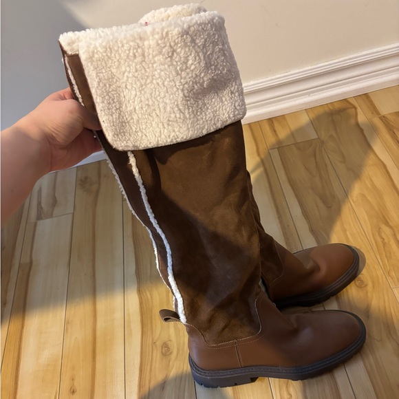 Zara leather boots, knee high - Picture 2 of 4